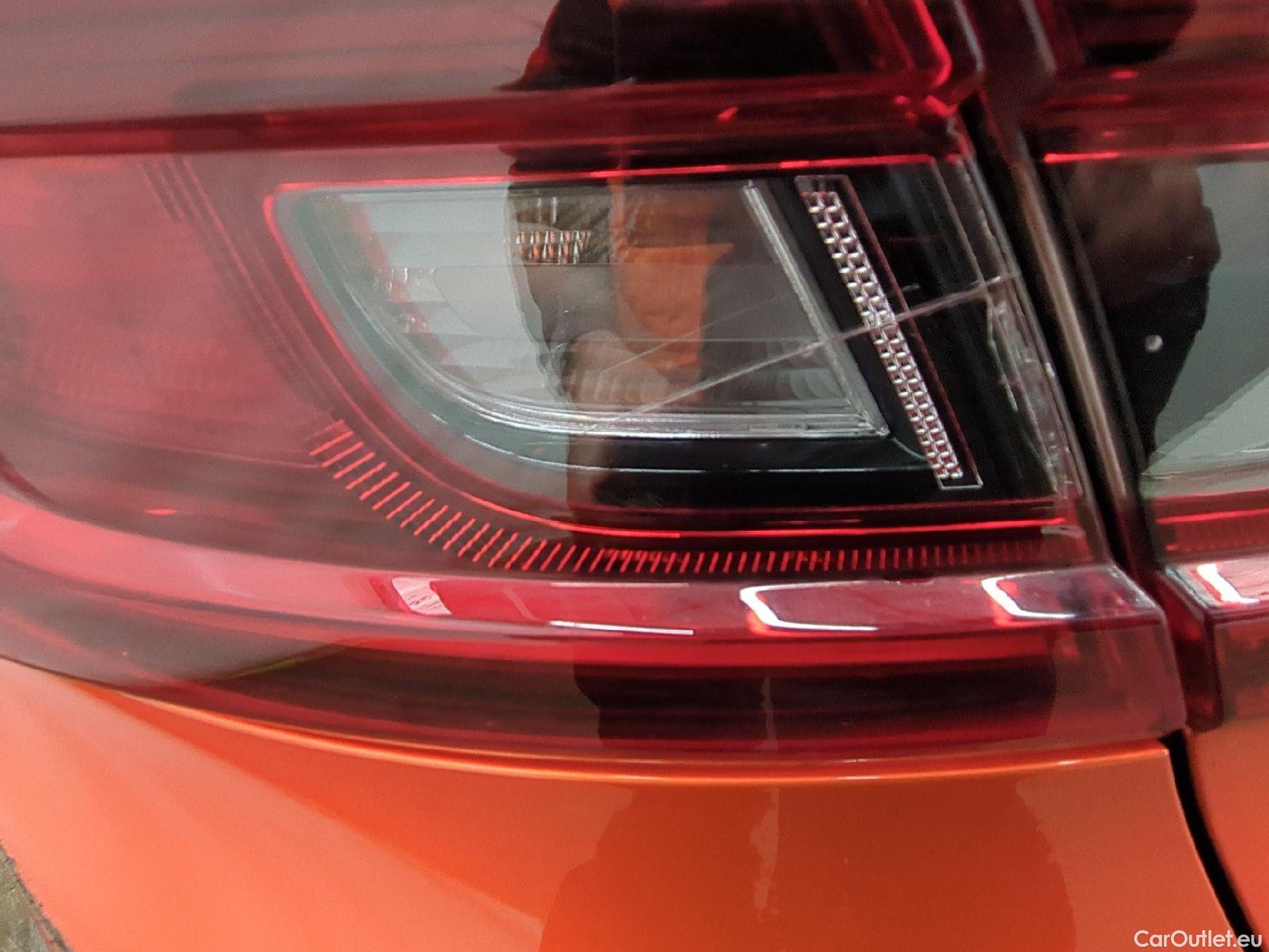  Renault  Arkana RENAULT  / 2021 / 5P / SUV R.S. Line TCe 140 EDC -21B #10