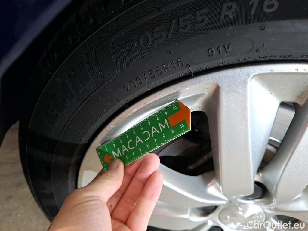  Peugeot  308  SW Active Business 1.5 HDi 130CV BVA8 E6dT #30