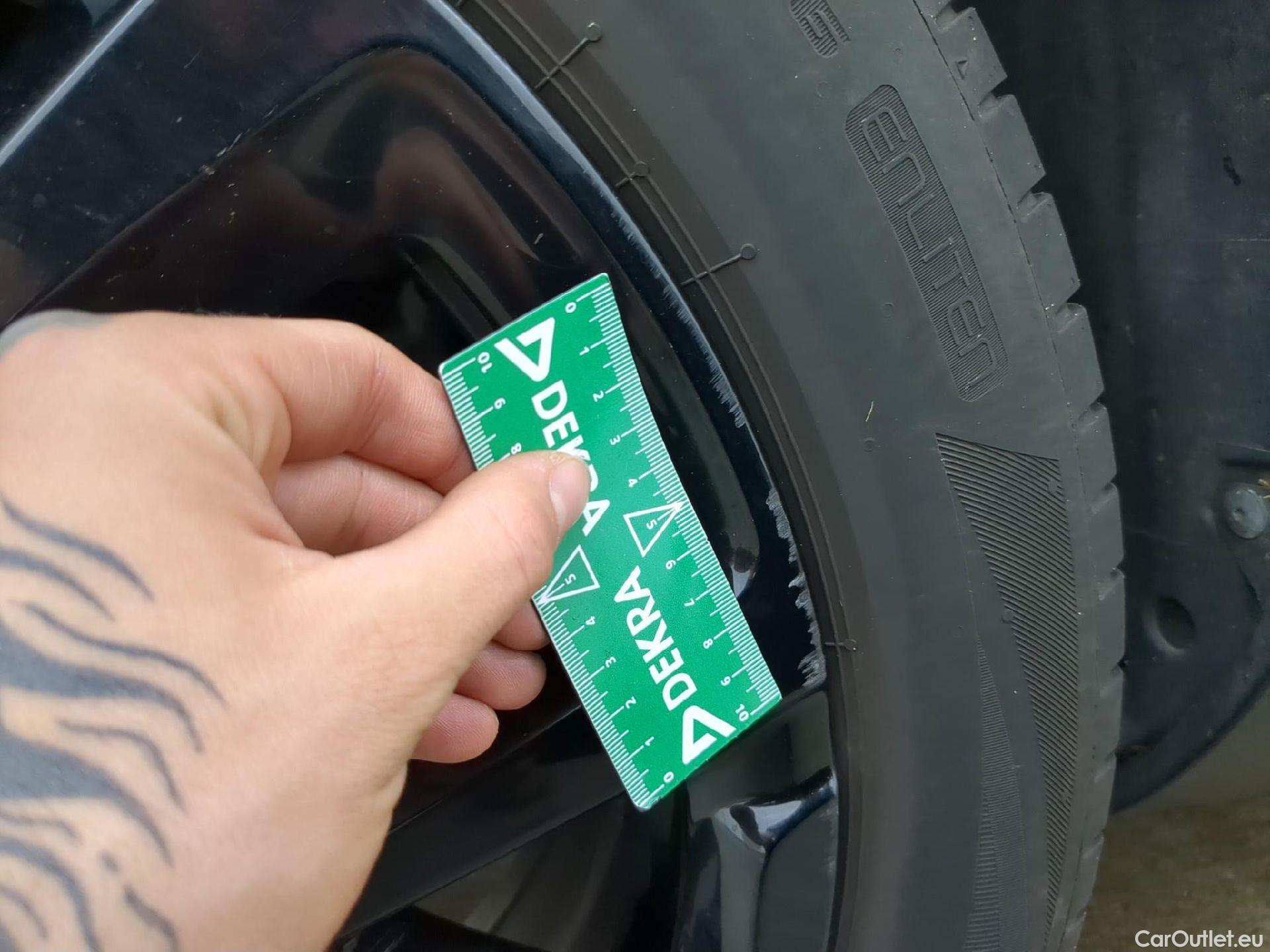  Citroen  C5  Aircross Shine Pack 1.5 BlueHDi 130CV BVA8 E6d #13