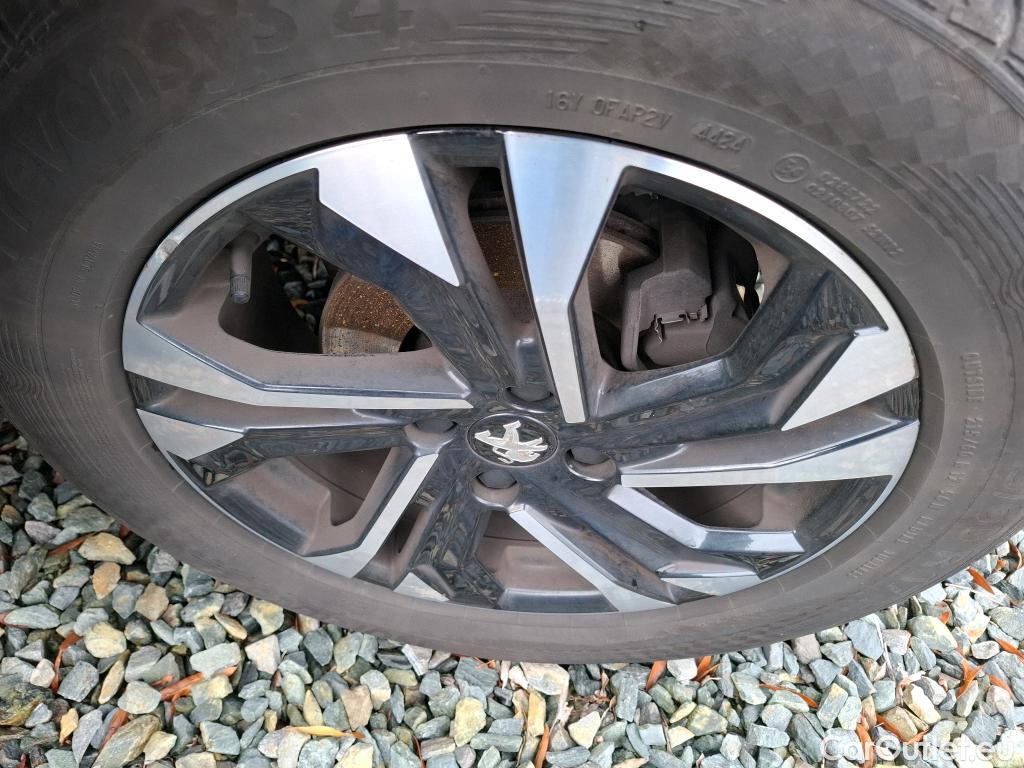  Peugeot  2008  Allure 1.5 HDi 100CV BVM6 E6d #16