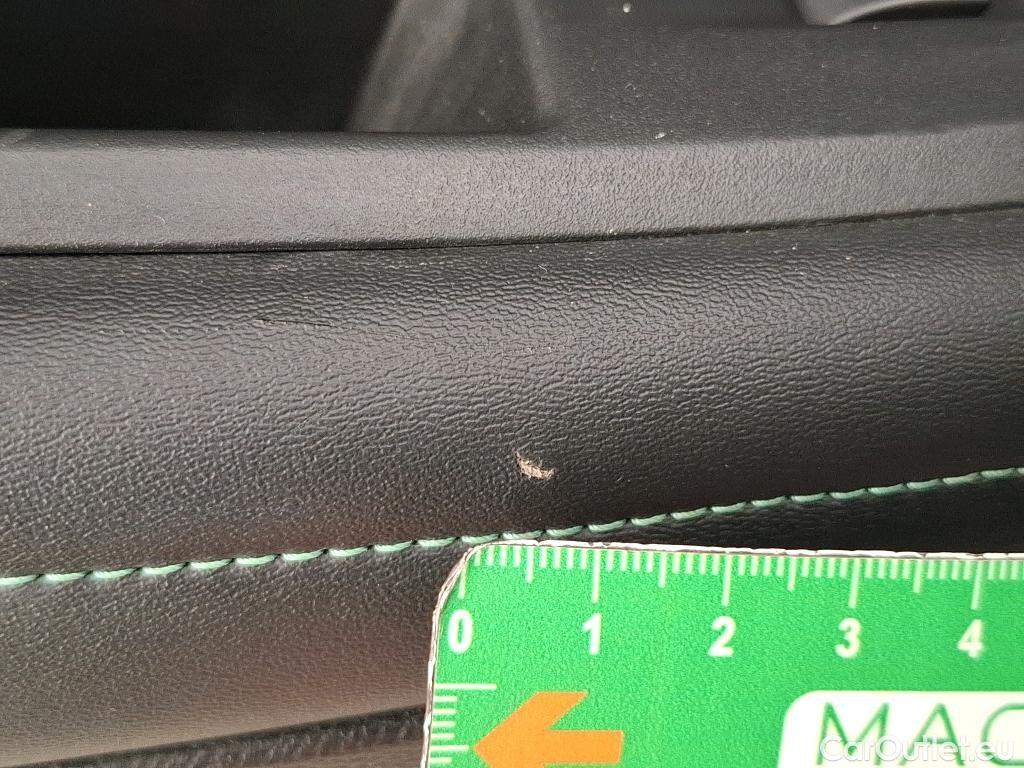  Peugeot  2008  Allure Business 1.5 HDi 110CV BVM6 E6d #7