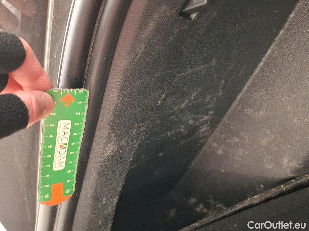  Peugeot  2008  Allure Business 1.5 HDi 110CV BVM6 E6d #40