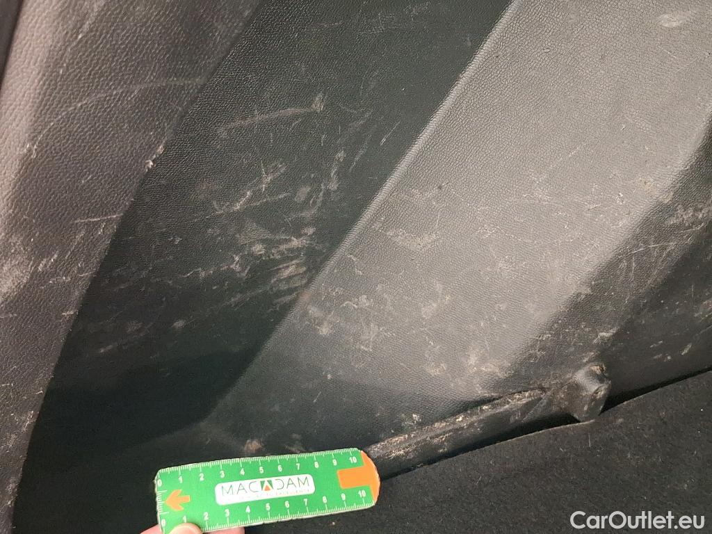  Peugeot  2008  Allure Business 1.5 HDi 110CV BVM6 E6d #41