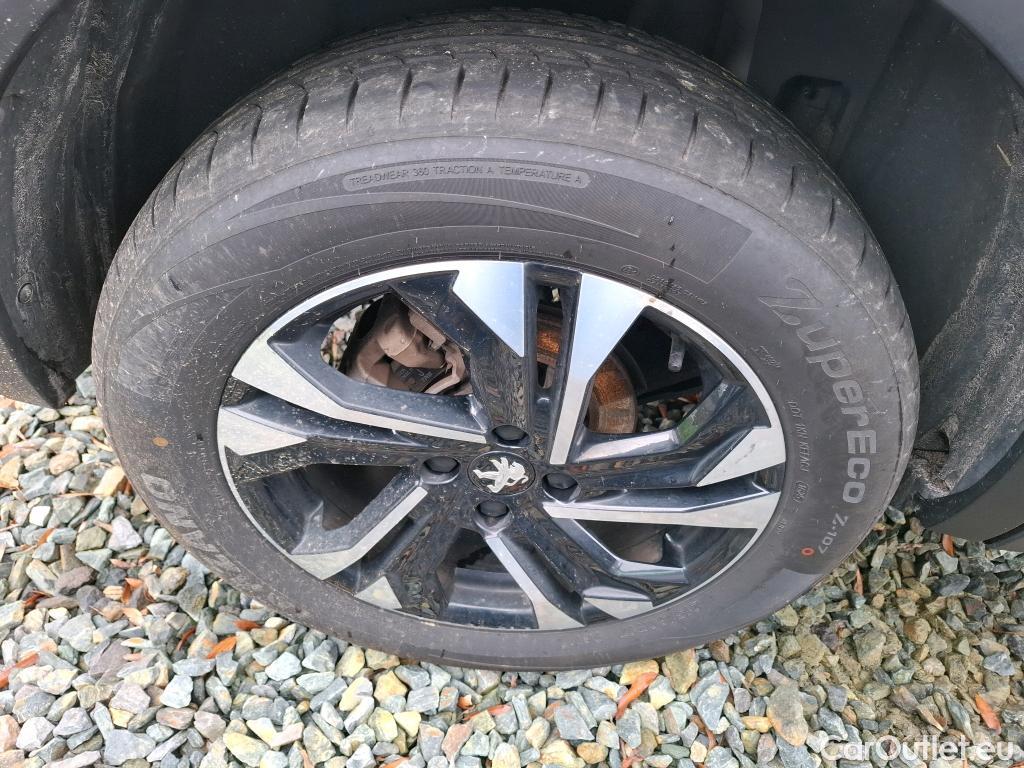  Peugeot  2008  Allure 1.5 HDi 100CV BVM6 E6d #23