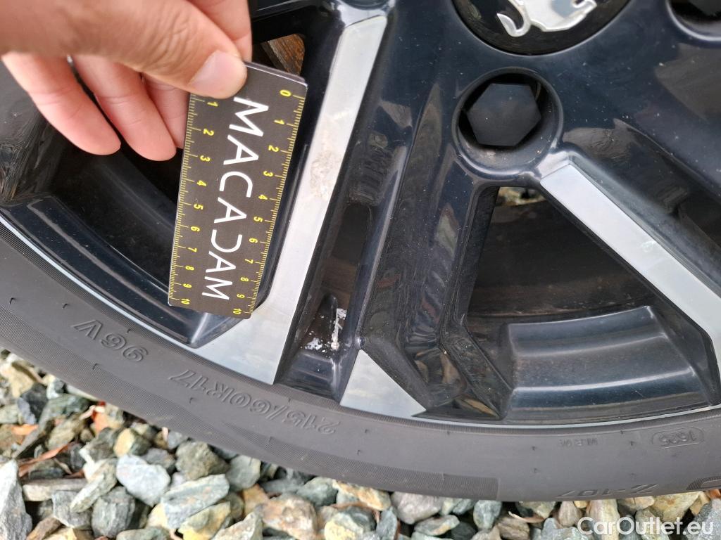  Peugeot  2008  Allure 1.5 HDi 100CV BVM6 E6d #31