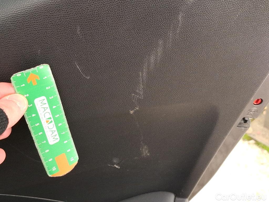  Peugeot  2008  Allure Business 1.5 HDi 110CV BVM6 E6d #12