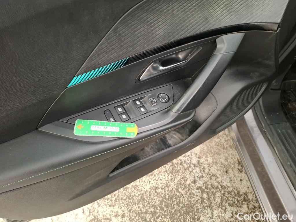  Peugeot  2008  Allure Business 1.5 HDi 110CV BVM6 E6d #71