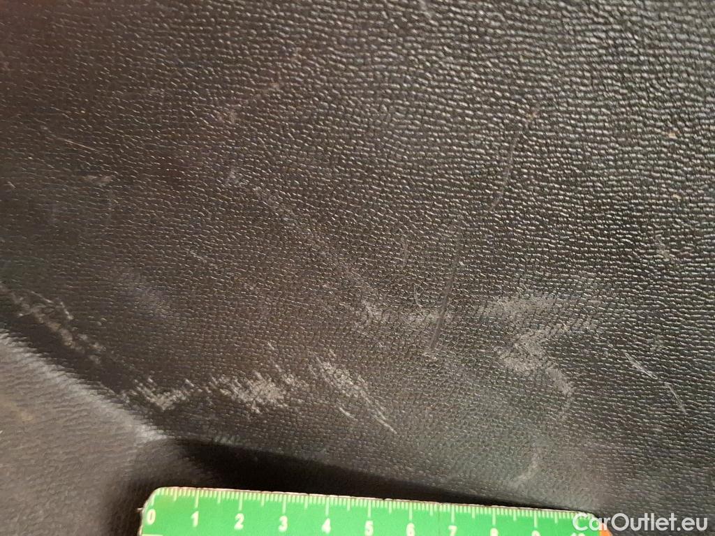  Peugeot  2008  Allure Business 1.5 HDi 110CV BVM6 E6d #36