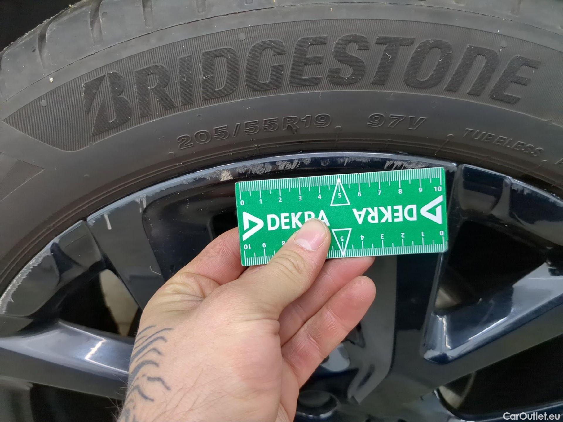  Citroen  C5  Aircross Shine Pack 1.5 BlueHDi 130CV BVA8 E6d #16