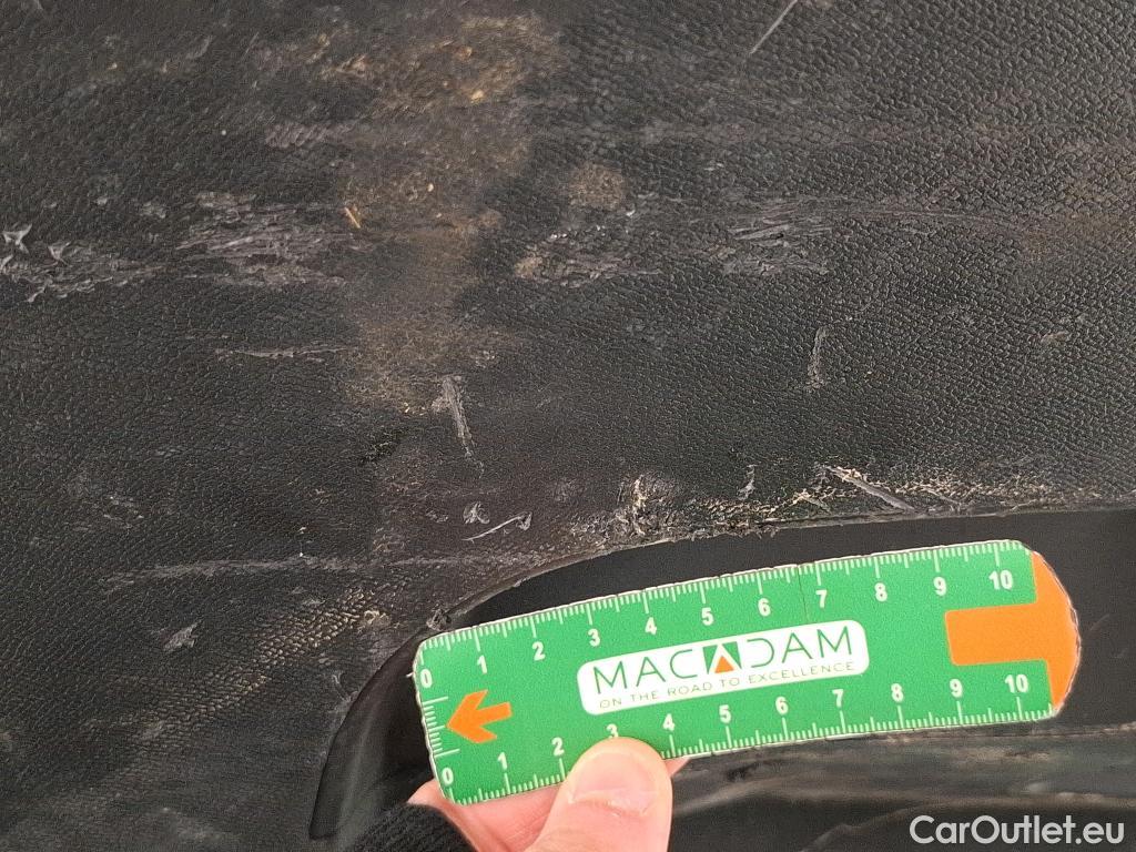  Peugeot  2008  Allure Business 1.5 HDi 110CV BVM6 E6d #18