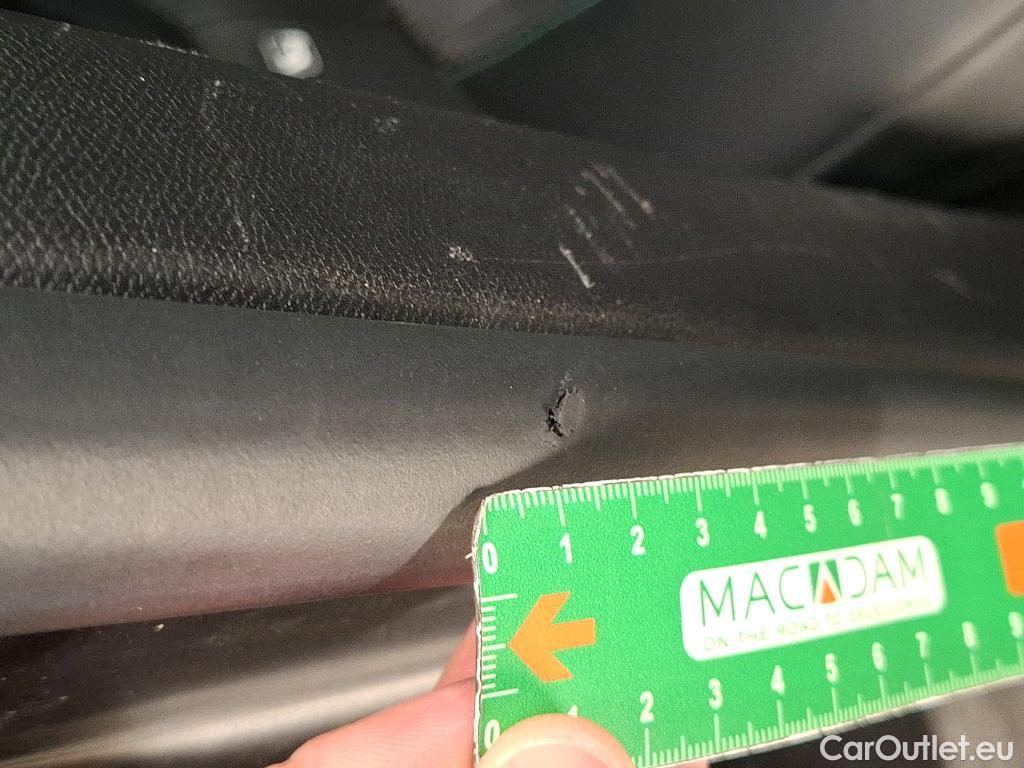  Peugeot  2008  Allure Business 1.5 HDi 110CV BVM6 E6d #46