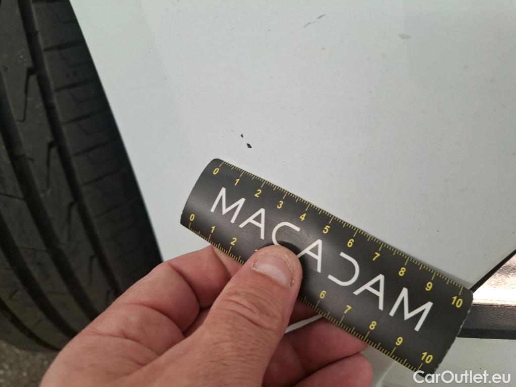  Volkswagen  Touran  Lounge Business BMT/Start-Stopp 2.0 TDI 150CV BVA7 7 Sieges E6d #3