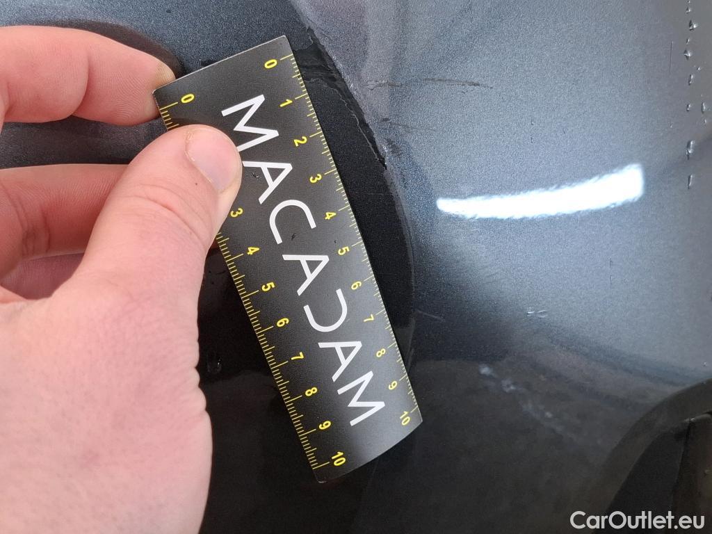  Bmw  Serie 3 BMW Série 3 Touring / 2018 / 5P / Break 318d 150ch Business Design BVA8 #8