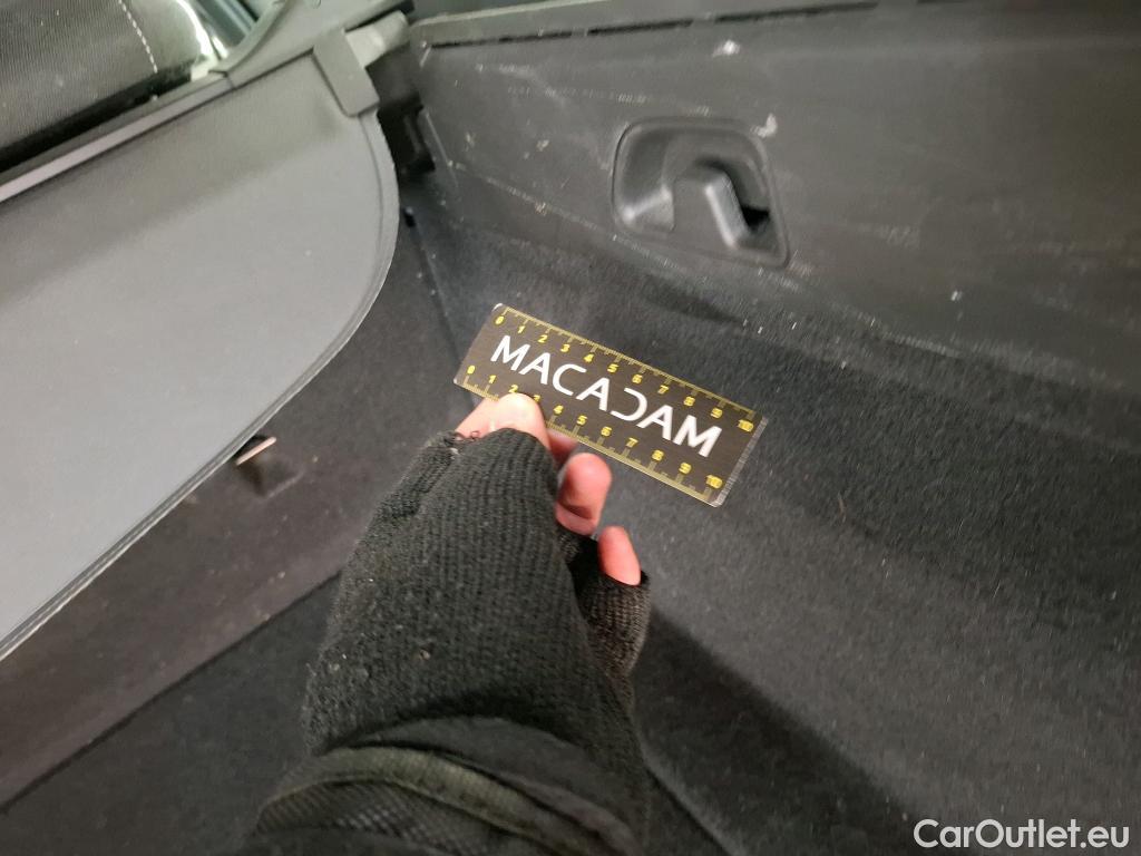  Opel  Insignia OPEL  Sports Tourer / 2020 / 5P / Break 1.5 Diesel 122ch ELEGANCE #35