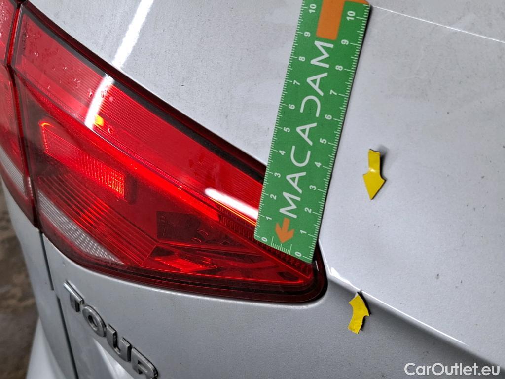  Volkswagen  Touran  IQ.Drive Start-Stop 2.0 TDI 150CV BVA7 E6dT #51