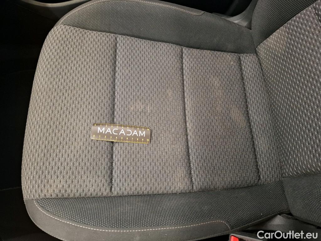  Volkswagen  Touran  Lounge Business BMT/Start-Stopp 2.0 TDI 150CV BVA7 7 Sieges E6d #18