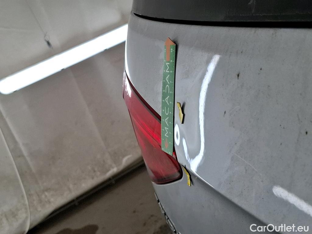  Volkswagen  Touran  IQ.Drive Start-Stop 2.0 TDI 150CV BVA7 E6dT #50