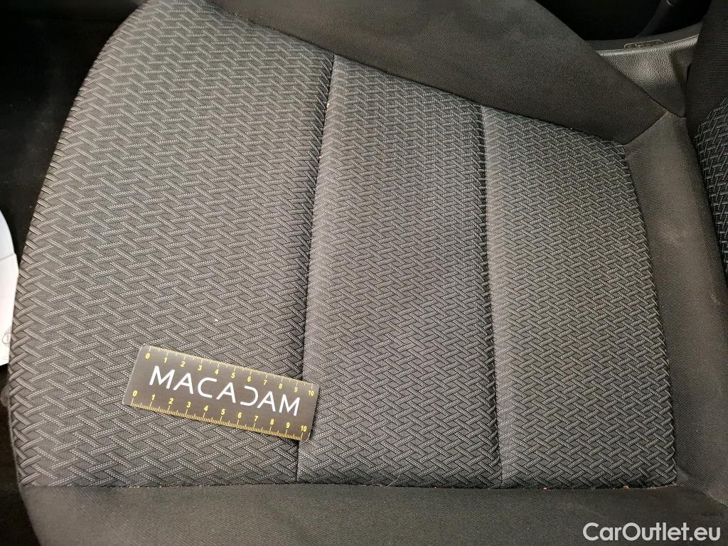  Opel  Insignia OPEL  Sports Tourer / 2020 / 5P / Break 1.5 Diesel 122ch ELEGANCE #38