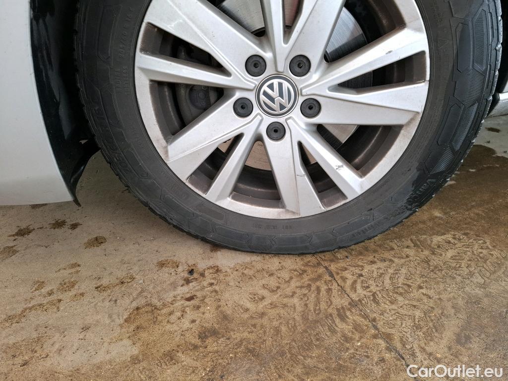  Volkswagen  Touran  IQ.Drive Start-Stop 2.0 TDI 150CV BVA7 E6dT #45