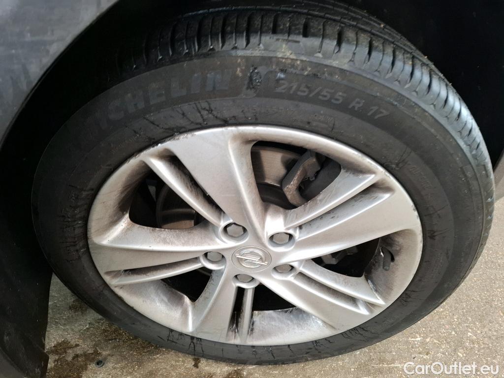  Opel  Insignia OPEL  Sports Tourer / 2020 / 5P / Break 1.5 Diesel 122ch ELEGANCE #20