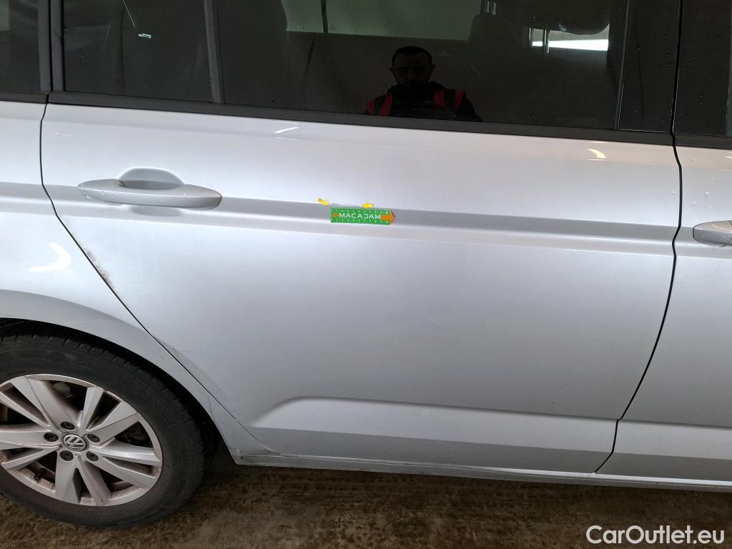  Volkswagen  Touran  IQ.Drive Start-Stop 2.0 TDI 150CV BVA7 E6dT #11