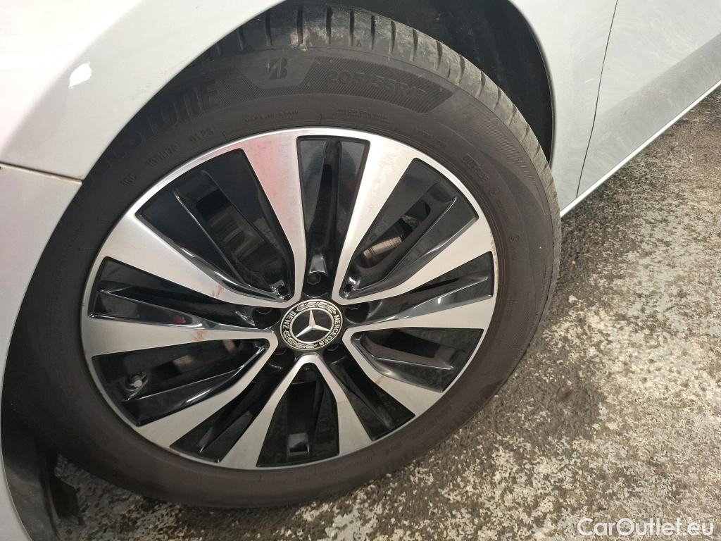  Mercedes  A-Klasse MERCEDES-BENZ Classe A Compact / 2018 / 5P / Berline A 200 d Business Line 8G-DCT #15