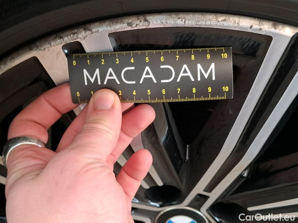  Bmw  Serie 3 BMW Série 3 Touring / 2018 / 5P / Break 318d 150ch Business Design BVA8 #11