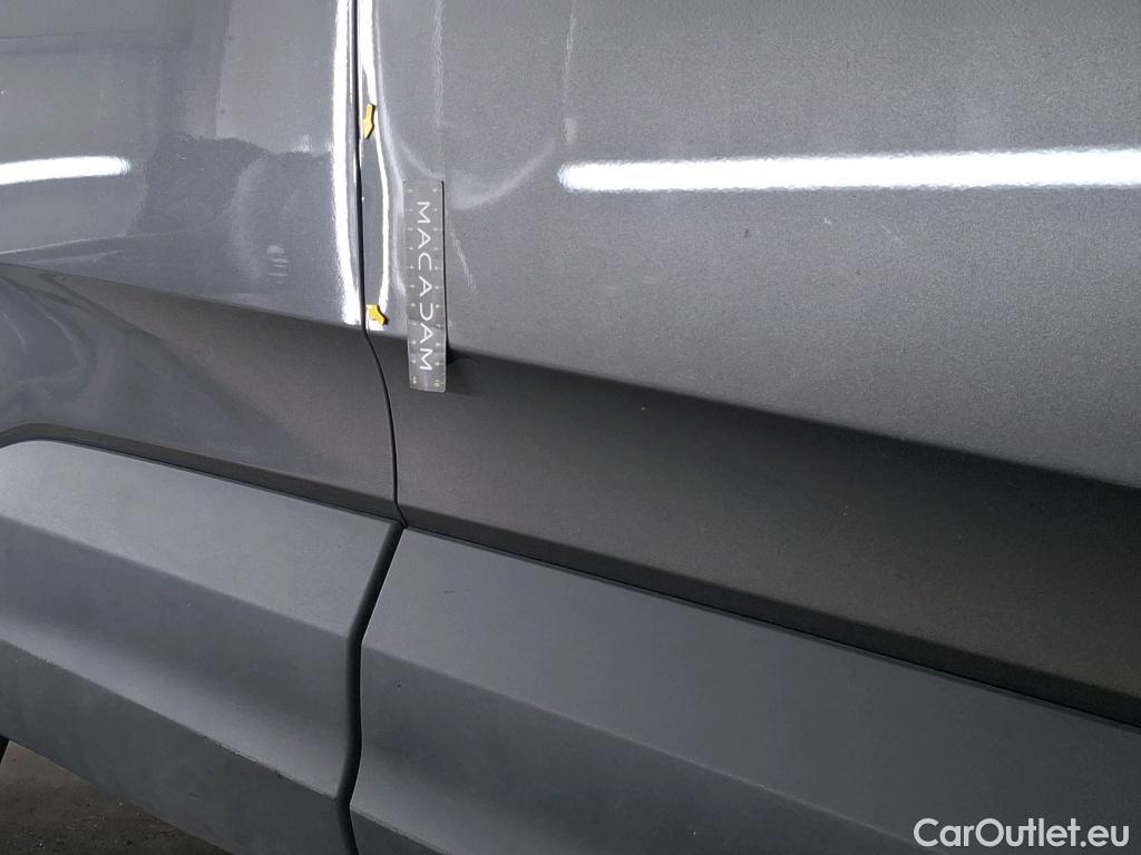  Opel   Grandland X Grandland X Elegance Business 1.5 130CV BVA8 E6d #2