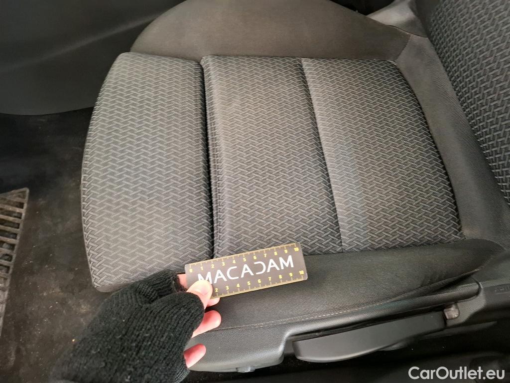  Opel  Insignia OPEL  Sports Tourer / 2020 / 5P / Break 1.5 Diesel 122ch ELEGANCE #39