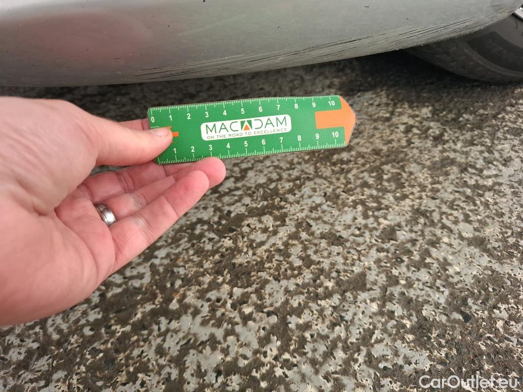  Mercedes  A-Klasse MERCEDES-BENZ Classe A Compact / 2018 / 5P / Berline A 200 d Business Line 8G-DCT #14