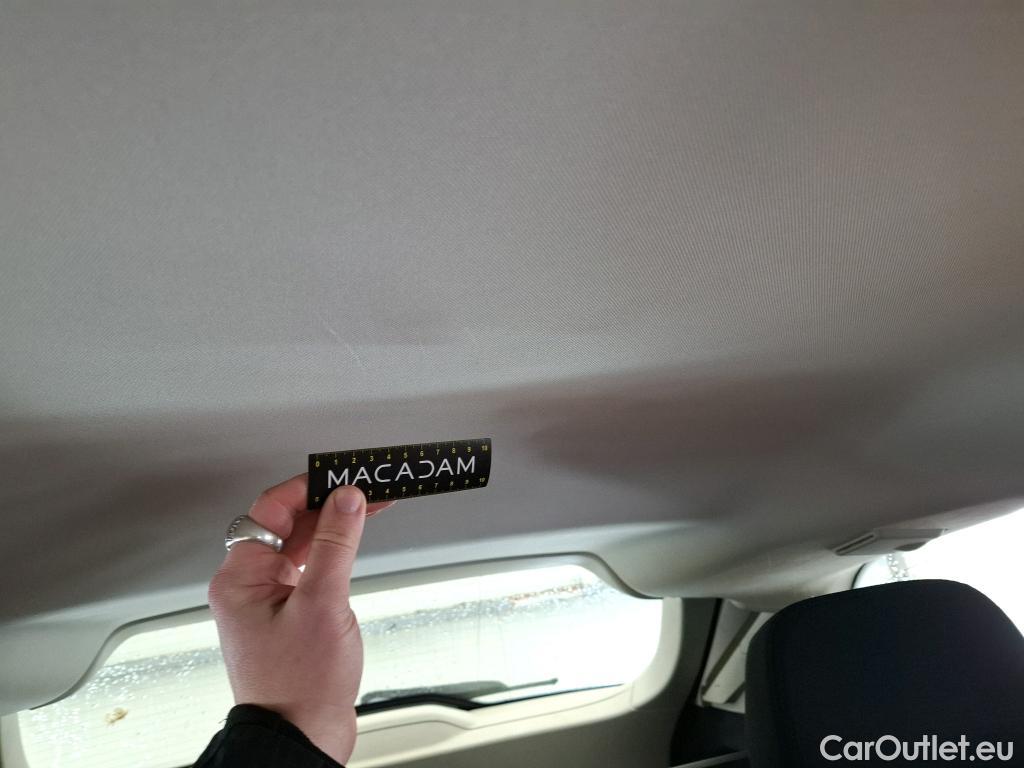  Bmw  Serie 3 BMW Série 3 Touring / 2018 / 5P / Break 318d 150ch Business Design BVA8 #25