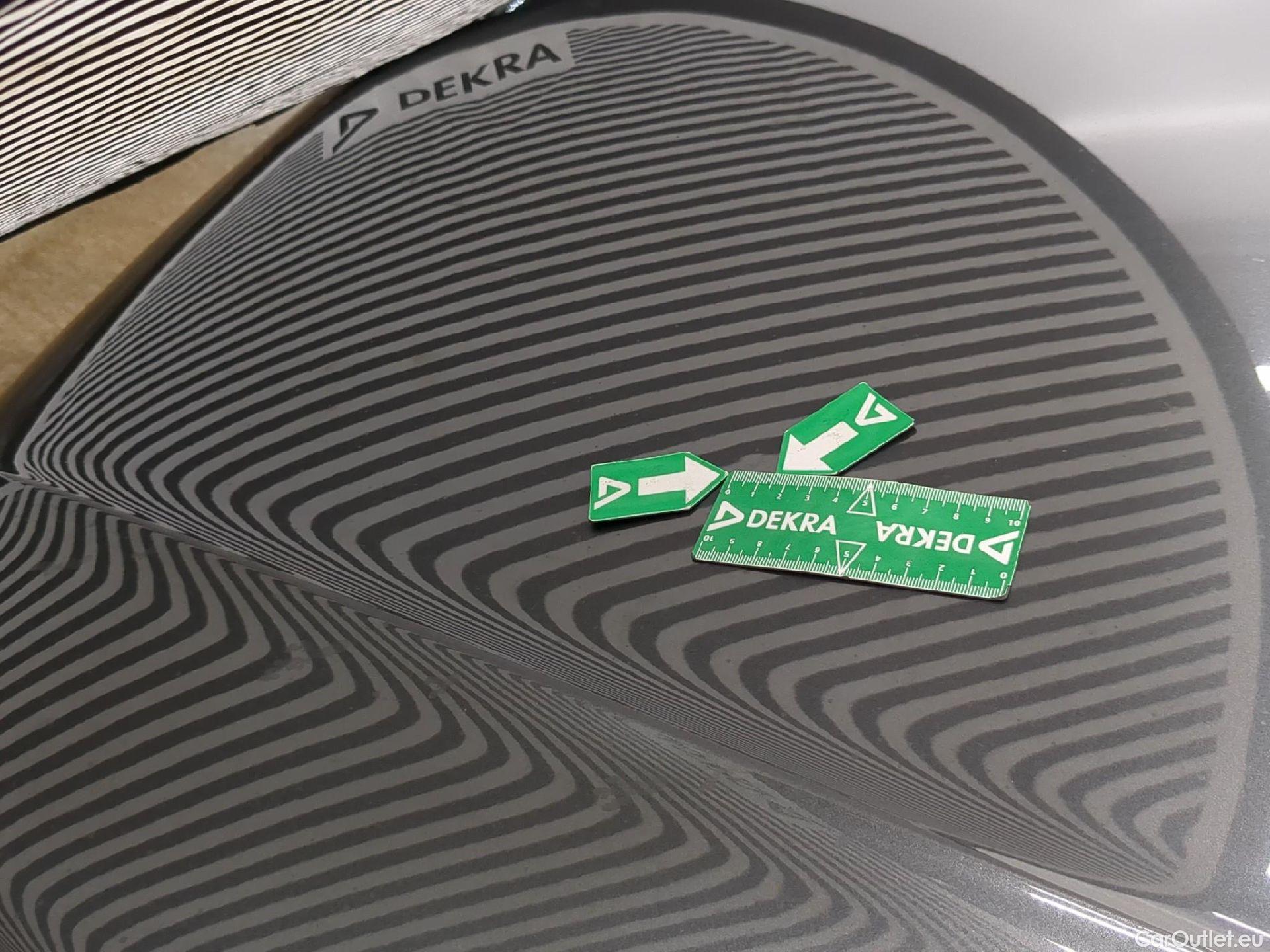  Volkswagen  Tiguan VOLKSWAGEN  5p SUV 2.0 TDI 150 DSG7 Carat Exclusive #27