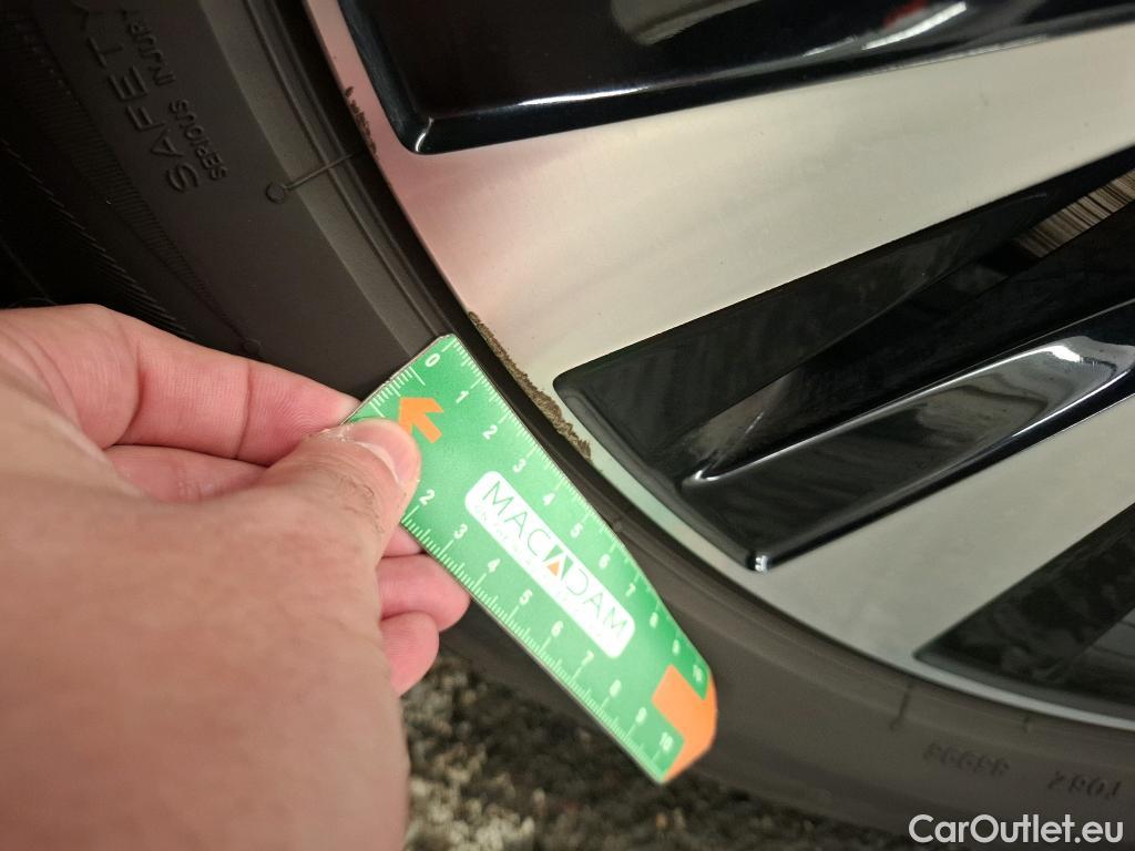  Mercedes  A-Klasse MERCEDES-BENZ Classe A Compact / 2018 / 5P / Berline A 200 d Business Line 8G-DCT #20