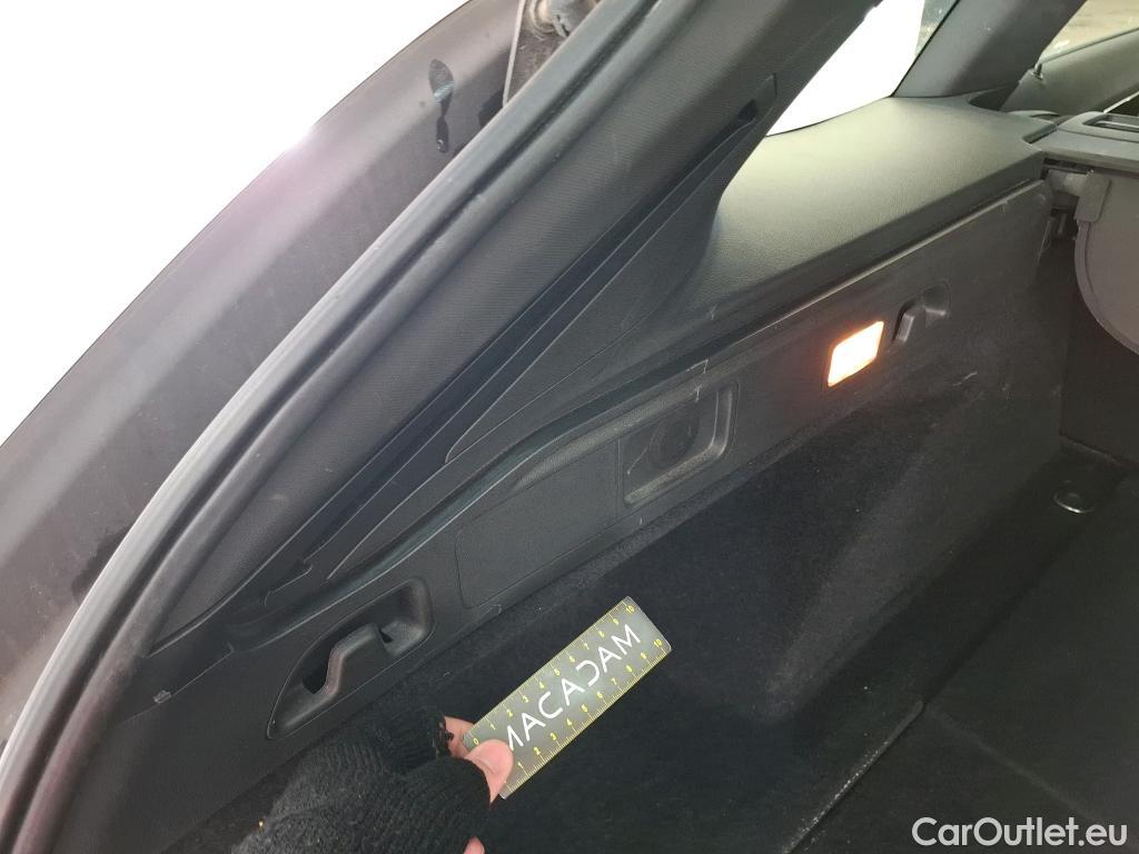  Opel  Insignia OPEL  Sports Tourer / 2020 / 5P / Break 1.5 Diesel 122ch ELEGANCE #30