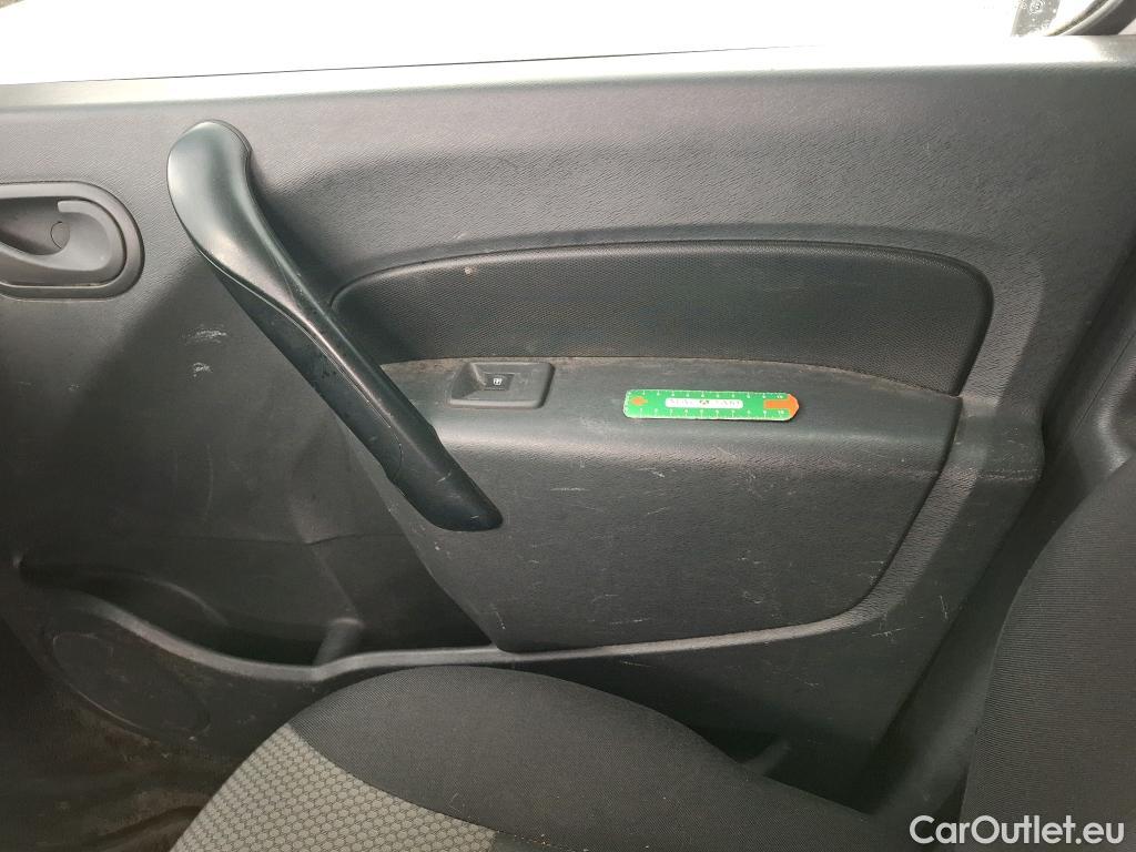  Renault  Kangoo  Express Maxi Extra (Série Spéciale) 1.5 dCi 90CV BVM5 E6 #40