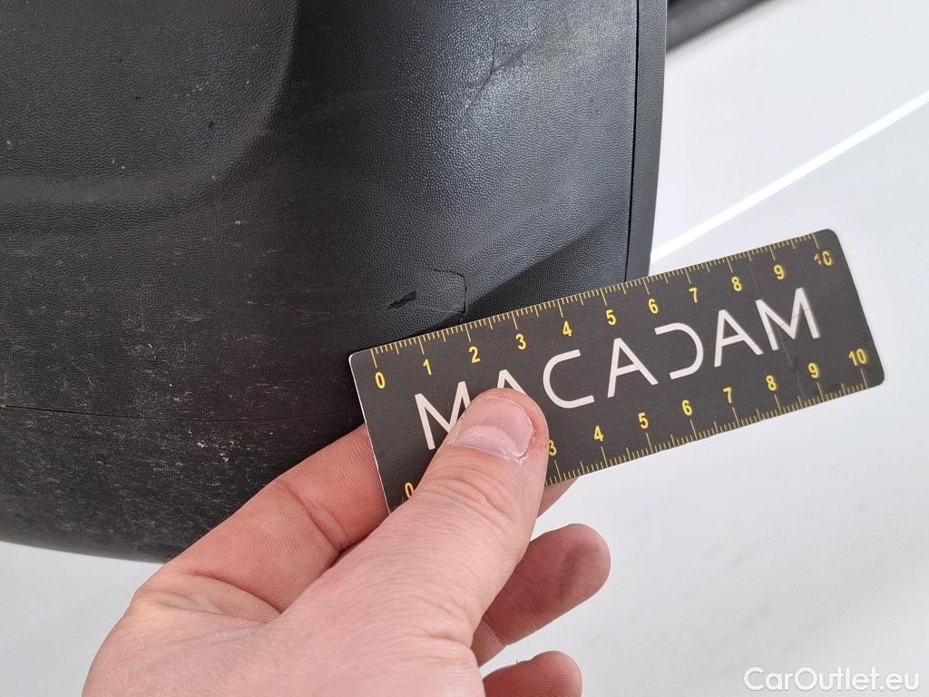  Renault  Trafic RENAULT  / 2019 / 4P / Fourgon tole FG GCF L1H1 1200 dCi 120 #25