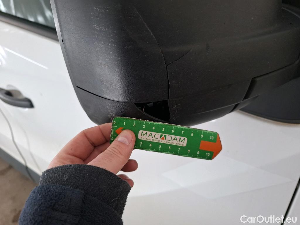  Renault  Trafic  Furgon Grand Confort L1H1 1000 1.6 dCi 120CV BVM6 E6 #24