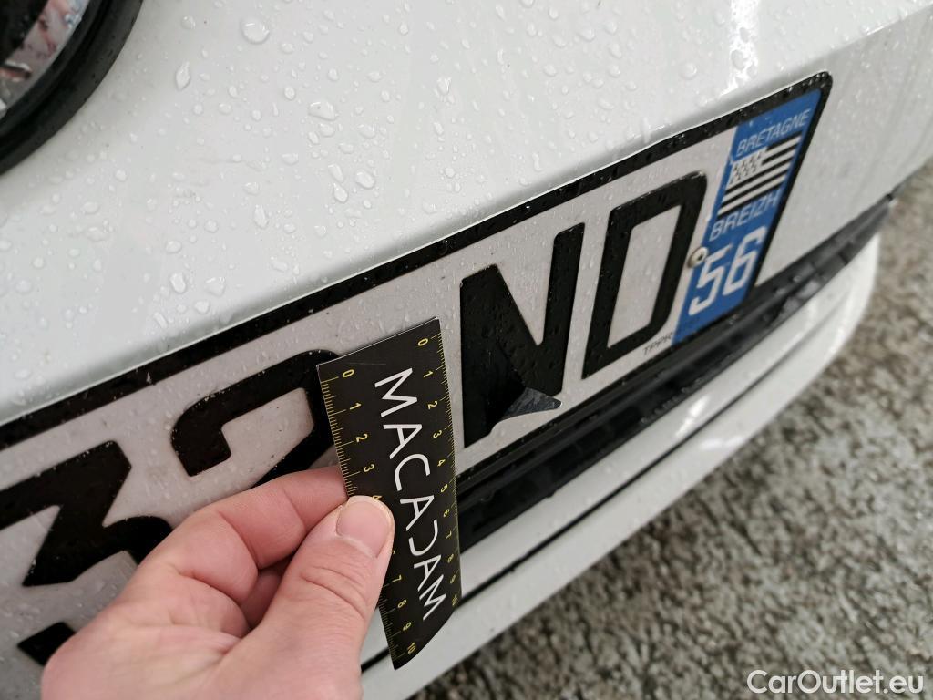  Volkswagen  Golf  VOLKSWAGEN / 2020 / 5P / Berline 1.0 TSI OPF 110 BVM6 Life #8