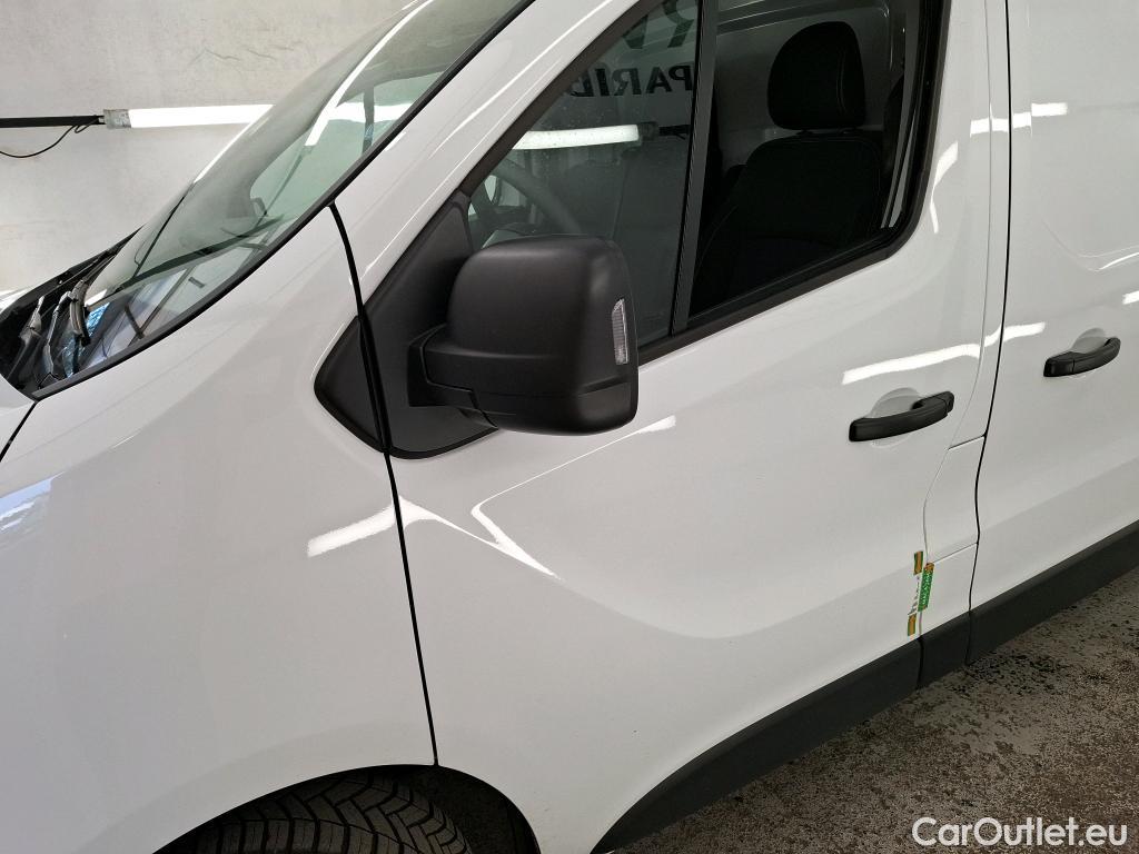  Renault  Trafic  Fourgon L2H1 3T Grand Confort 2.0 dCi 130CV BVM6 E6d #24