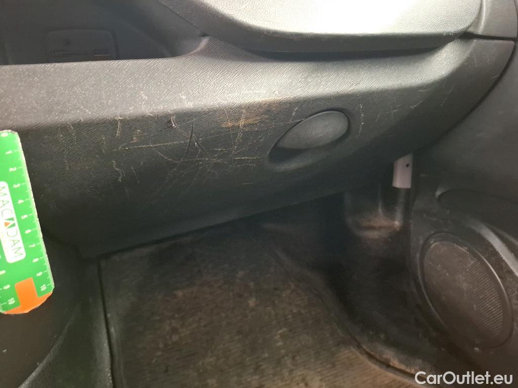  Renault  Kangoo  Express Maxi Extra (Série Spéciale) 1.5 dCi 90CV BVM5 E6 #16