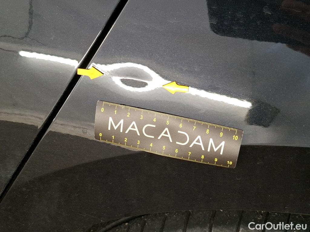  Volkswagen  Golf  VOLKSWAGEN / 2020 / 5P / Berline 2.0 TDI SCR 115 DSG7 Life Busi #8