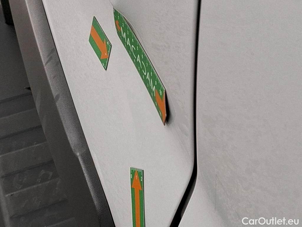  Renault  Trafic  Fourgon L2H1 3T Grand Confort 2.0 dCi 130CV BVM6 E6d #4