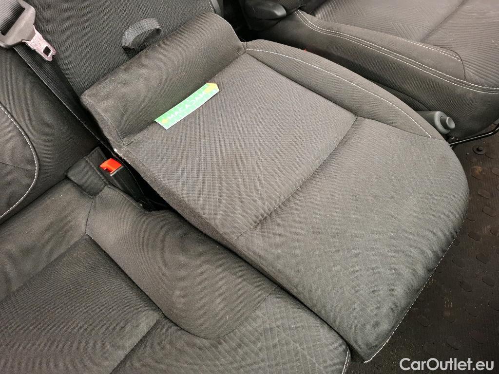  Renault  Trafic  Fourgon L2H1 3T Grand Confort 2.0 dCi 130CV BVM6 E6d #11