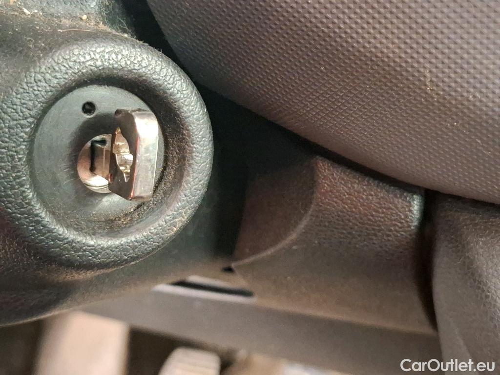  Citroen  Berlingo  Fourgon Club L1 (Court) 1.6 BlueHDi 75CV BVM5 E6 #28