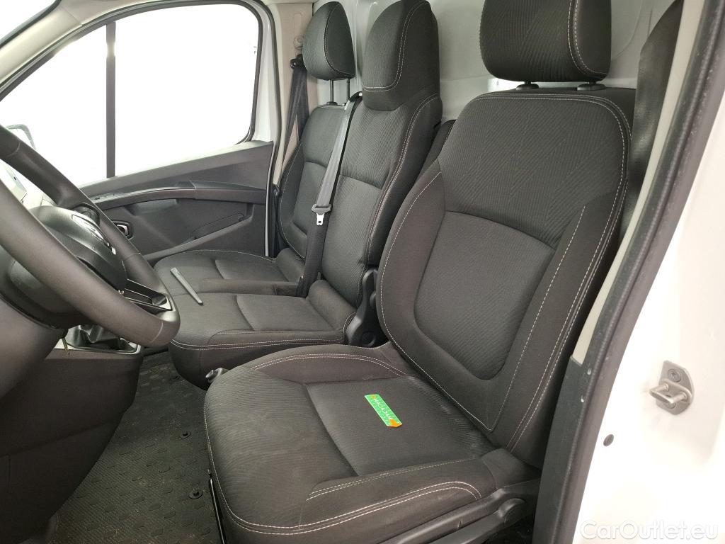  Renault  Trafic  Fourgon L2H1 3T Grand Confort 2.0 dCi 130CV BVM6 E6d #18