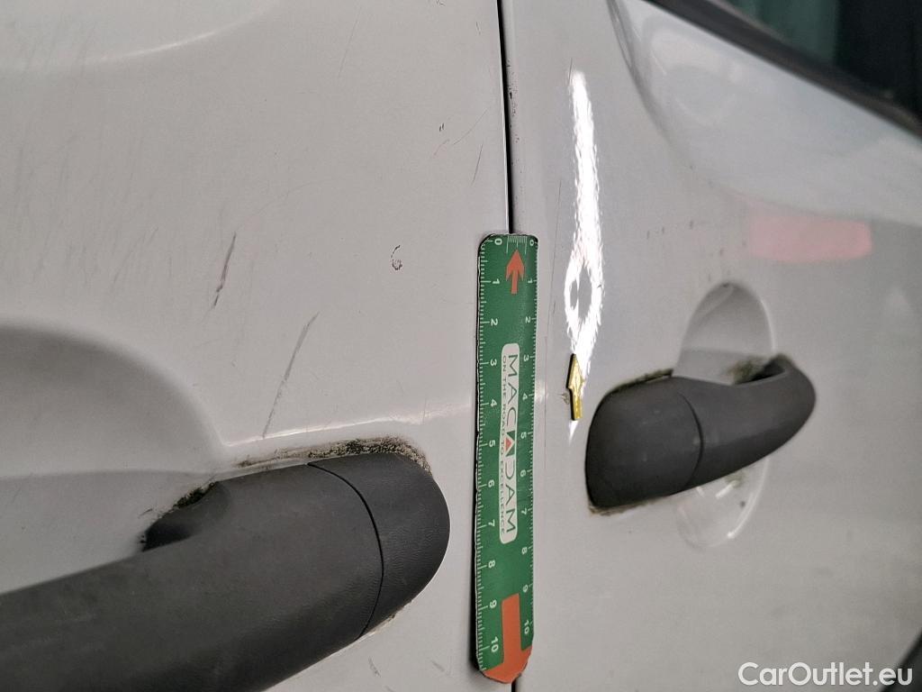  Renault  Kangoo  Express Maxi Extra (Série Spéciale) 1.5 dCi 90CV BVM5 E6 #29