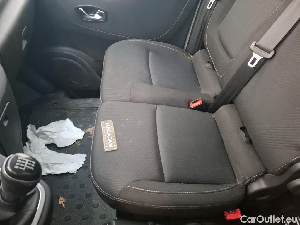  Renault  Trafic RENAULT  / 2019 / 4P / Fourgon tole FG GCF L1H1 1200 dCi 120 #27