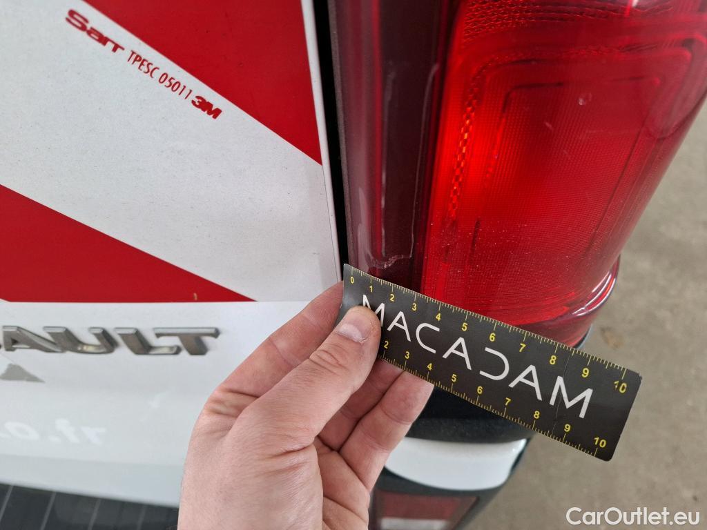  Renault  Trafic RENAULT  / 2019 / 4P / Fourgon tole FG GCF L1H1 1200 dCi 120 #14