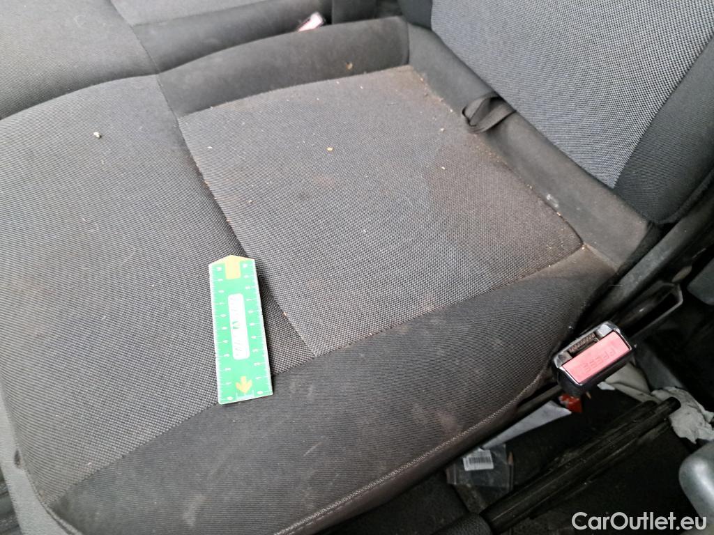  Nissan  NV400  L3H2 3500 Business 2.3 DCI TT 165 S/S / Batterie HS #88