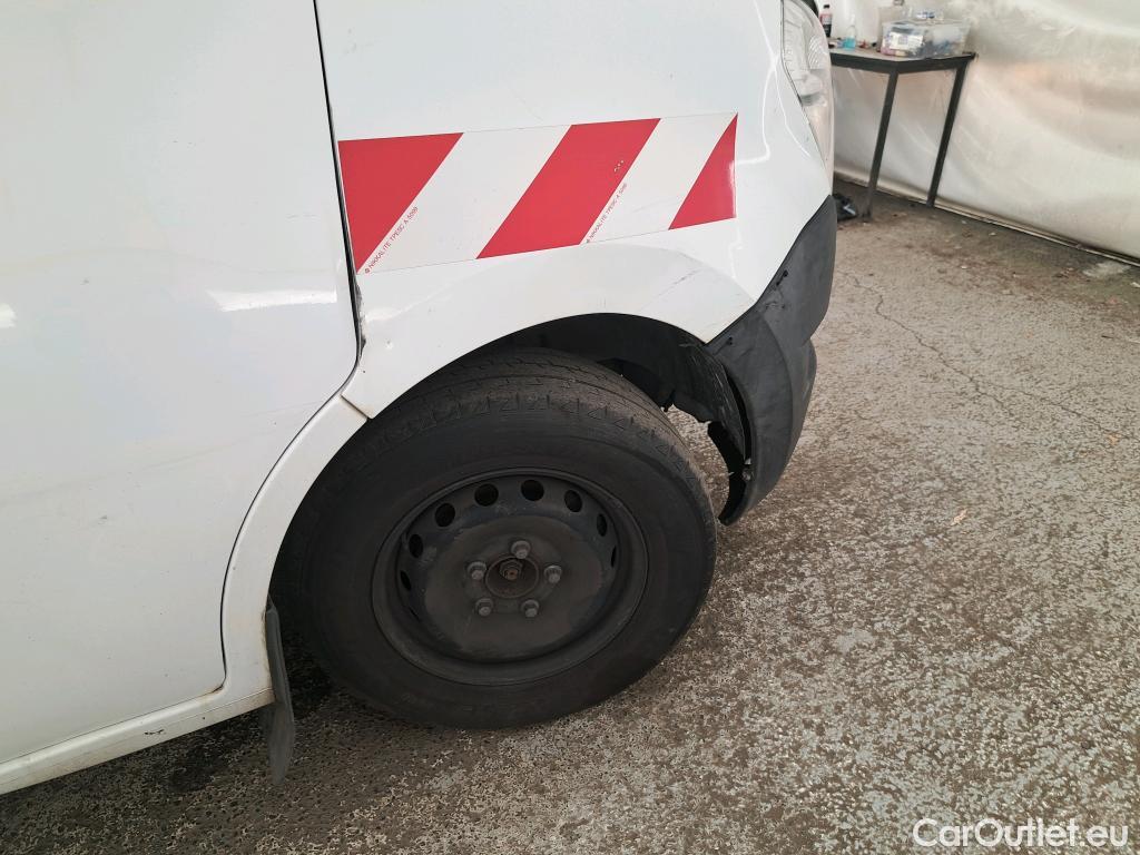  Nissan  NV400  L3H2 3500 Business 2.3 DCI TT 165 S/S / Batterie HS #60